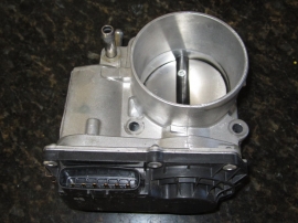 Nissan - Throttle Body - 3RA60 01A